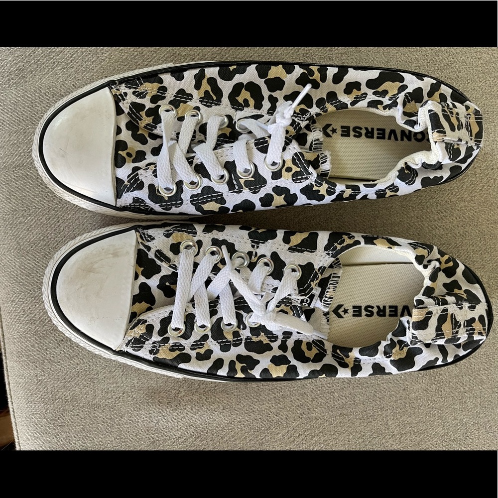 Converse womens size 11 shoes